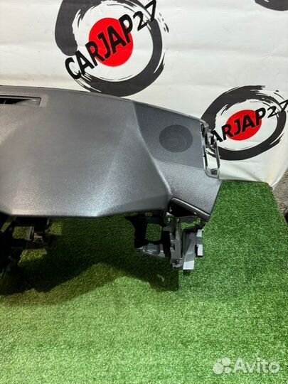 Подушка безопасности пассажира Toyota Crown Hybrid