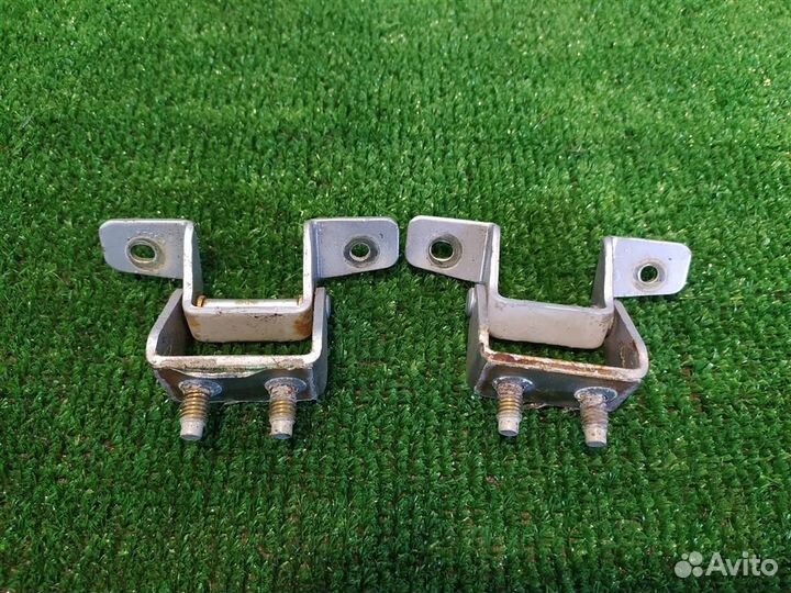 Петля багажника (комплект) KIA Cerato (LD) 2005