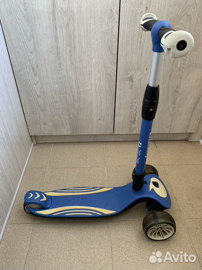 Самокат детский трехколесный
