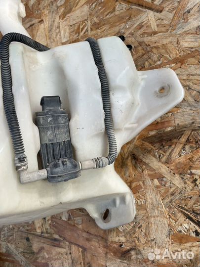 Бачок омывателя Opel Corsa D