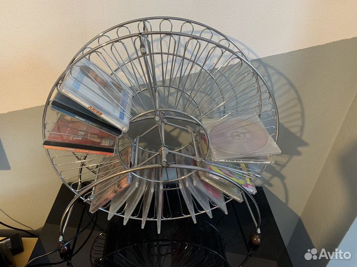 Стойка для dvd-дисков