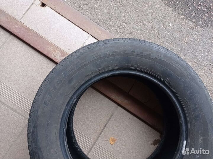 Bridgestone Dueler H/P Sport 215/65 R16 98T