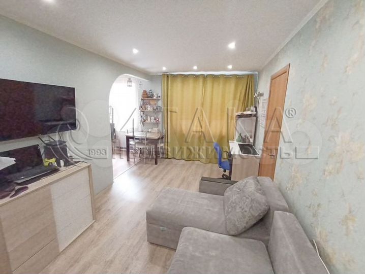 2-к. квартира, 38,8 м², 1/3 эт.