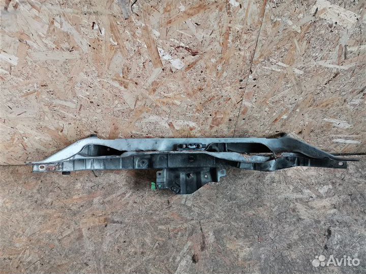 Панель передняя верхняя часть Nissan Note E11 2007