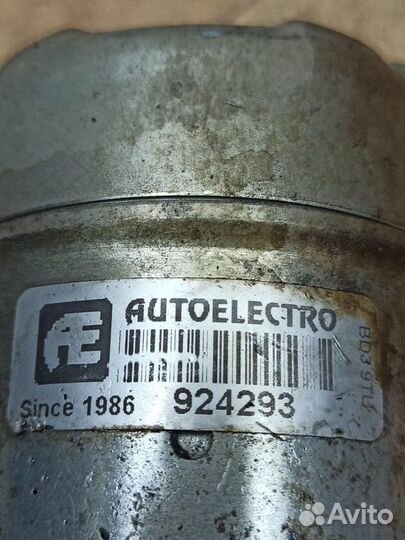 Стартер Opel Astra H Z17DTL 2004