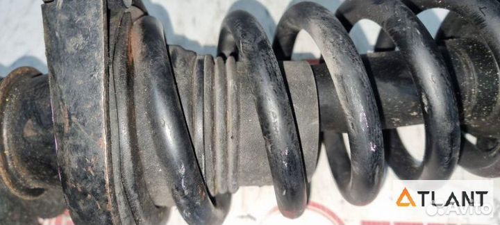 Стойка задняя левая nissan liberty