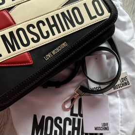 Сумка love moschino