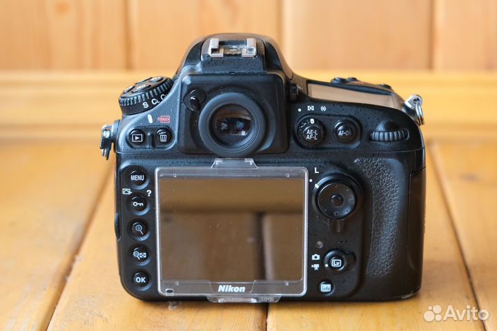 Зеркальный фотоаппарат Nikon D800