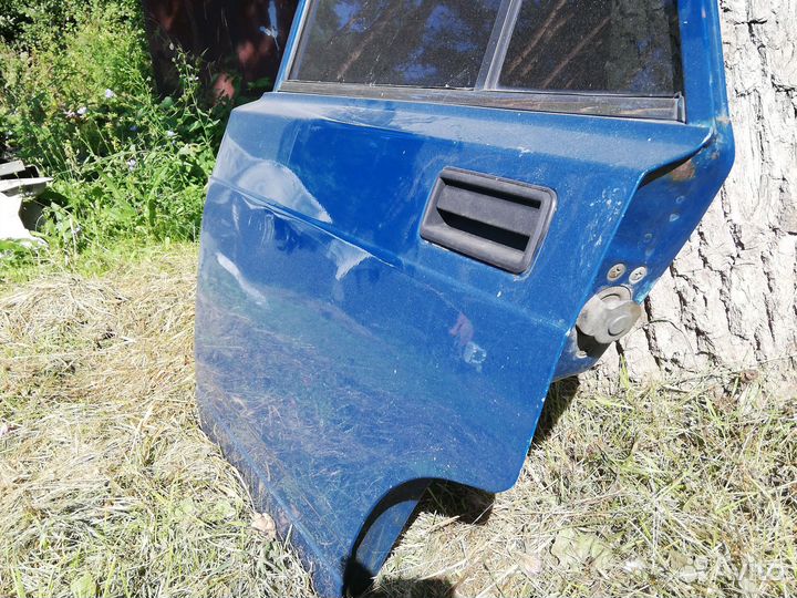 Дверь задняя левая на ваз 2107