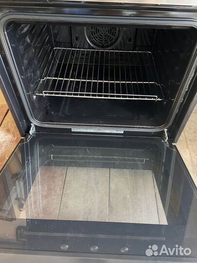 Духовой шкаф