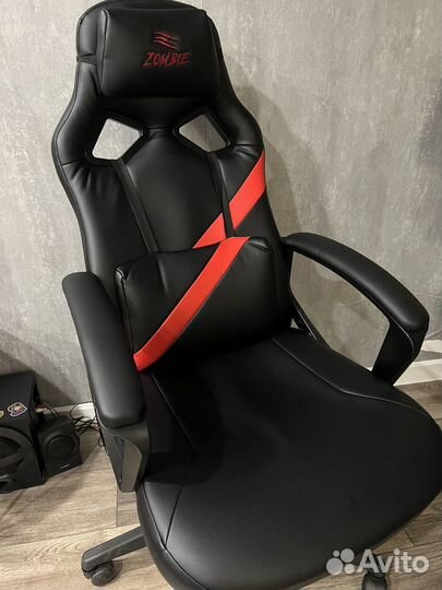 Компьютерное кресло Zombie