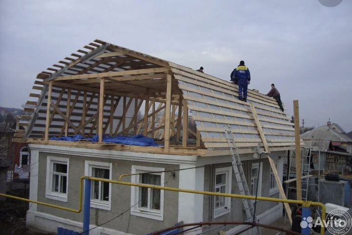 Бригада строителей