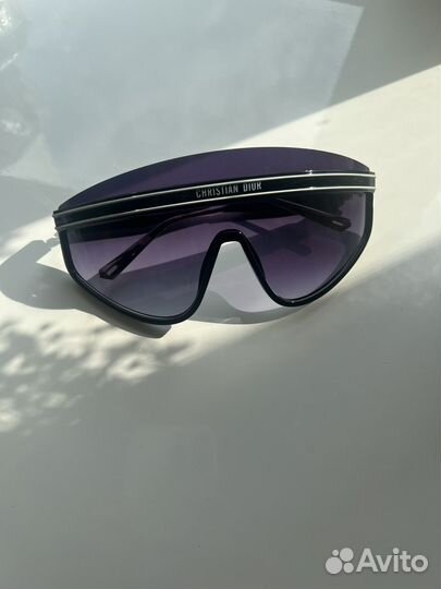 Солнцезащитные очки christian dior