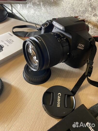 Зеркальный фотоаппарат canon eos 1300D
