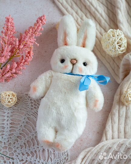 Авторская игрушка зайчик ручной работы