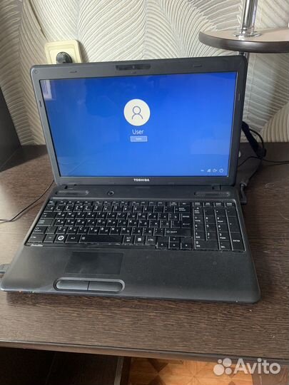 Ноутбук toshiba