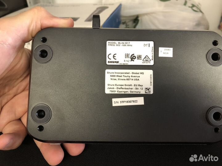 Радиомикрофон Shure BLX24RE SM58 M17