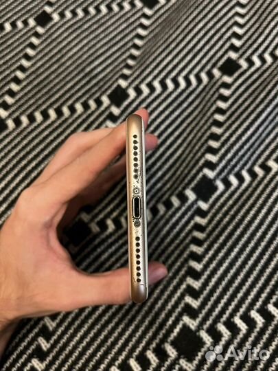 Телефон iPhone 8 plus 256Gb
