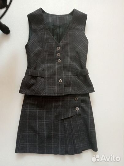 Школьная форма (юбка и жилет)