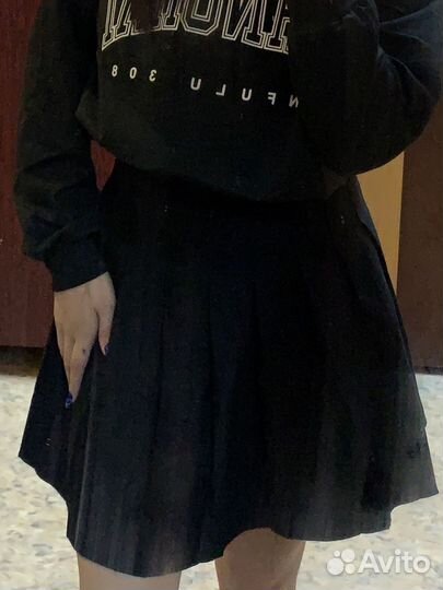 Теннисная черная юбка