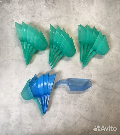 Совочки пластиковые маленькие