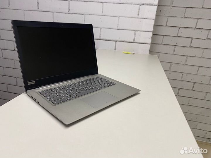 Шустрый\Компактный\Для учебы\Ноутбук Lenovo
