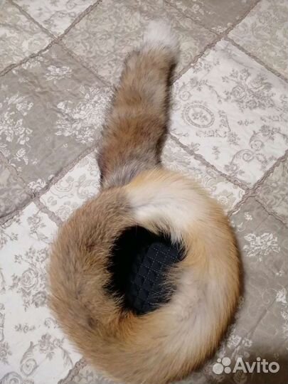 Шапка лисья натуральная с хвостом