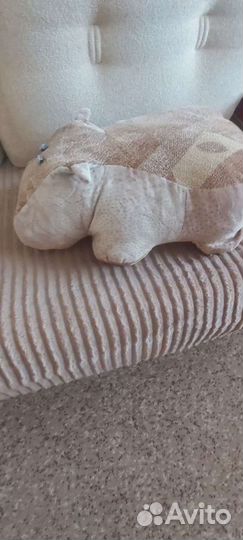 Декоративная подушка бегемот