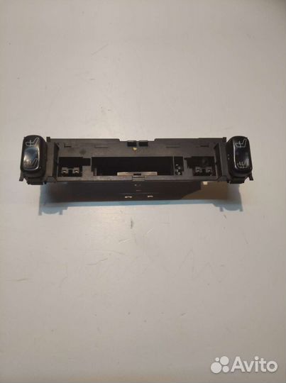 Кнопки подогрева сидений Mercedes Benz w210