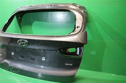 Дверь багажника Hyundai Santa Fe 4 2018