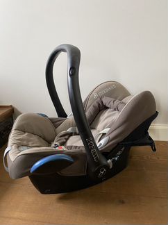 Автокресло Maxi cosi
