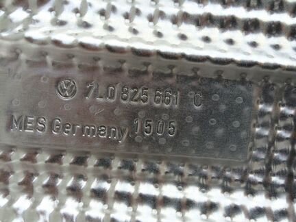 Экран теплоизоляционный тоннеля Audi Q7