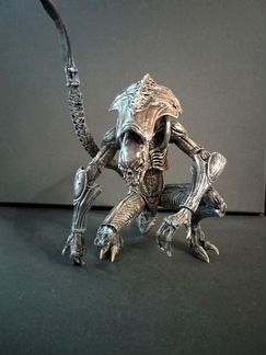 Фигурка neca Chrysalis Alien