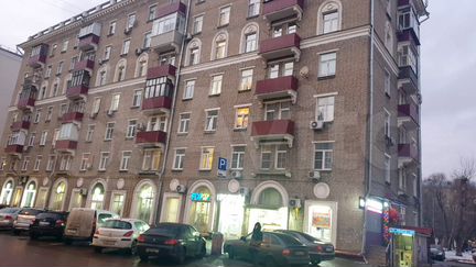 Комната 21.9 м² в 4-к, 3/7 эт.