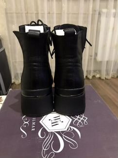 Ботинки женские черные