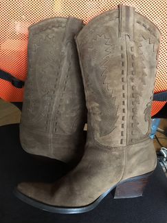 Сапоги Guess, 38