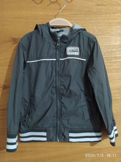 Ветровка на 3 года