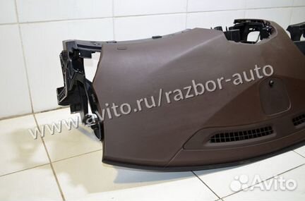 Торпедо / Панель приборов Cadillac SRX 2010+
