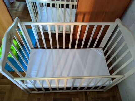 Кроватка детская в комплекте