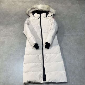 Пуховик Canada Goose