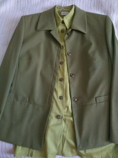 Костюм женский