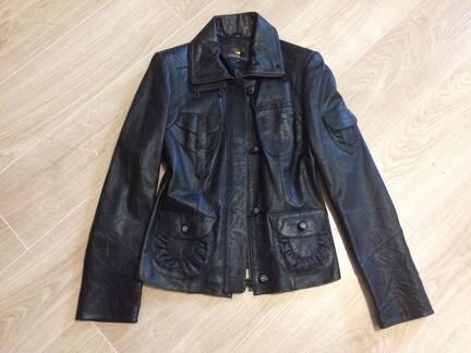 Куртка нат кожа новая 46р