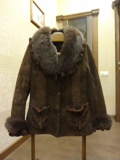 Дубленка женская цвет орех, воротник песец