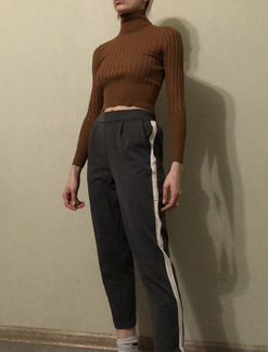 Серые брюки pull&bear