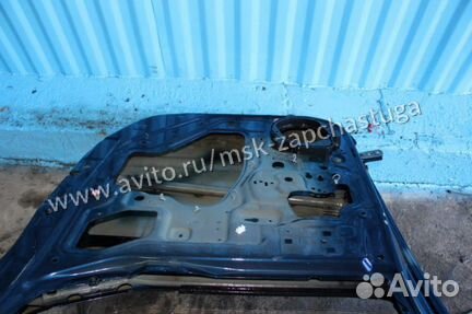 Дверь правая задняя Nissan Navara (D40)