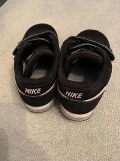 Кроссовки Nike, 24