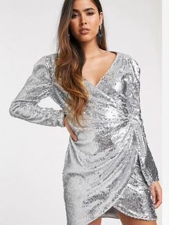 Платье с пайетками на новый год