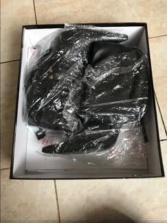 Женские сапоги