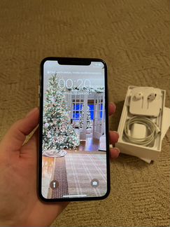 Телефон iPhone