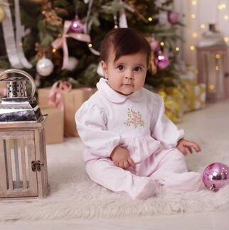 Костюмчик для девочки 6-9 мес